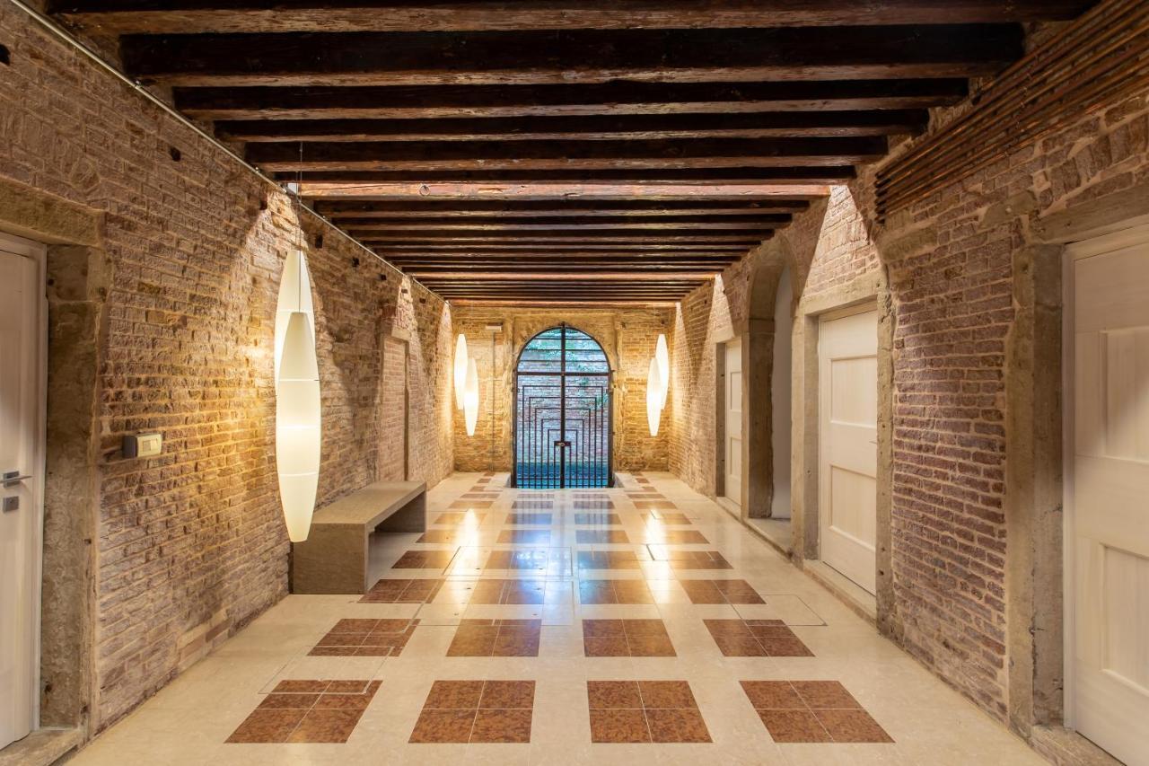 Palazzo Venere Apartments Venecia Exterior foto